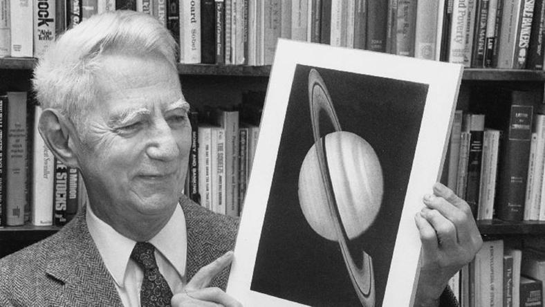 看这位跨界的天才,如何为我们描绘未来